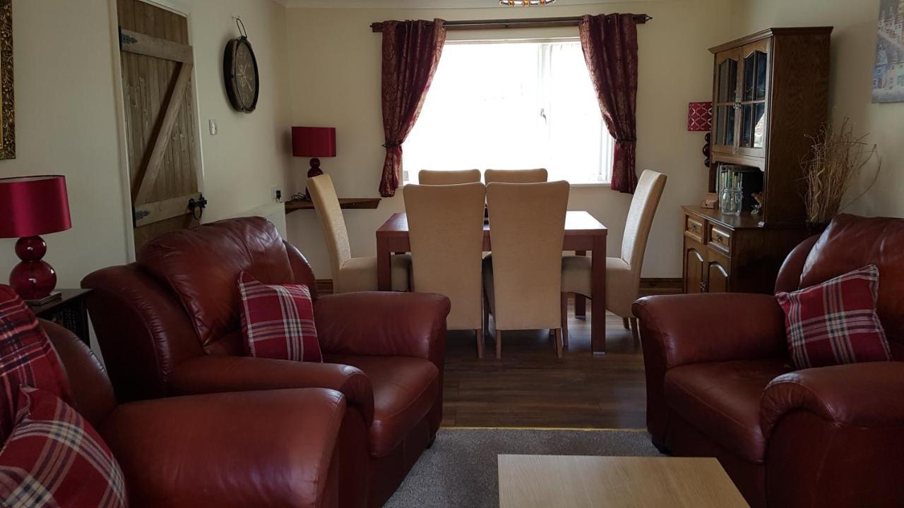 Pet Friendly Beautiful Detached Close To Spurn Point, Easington And Withersea *