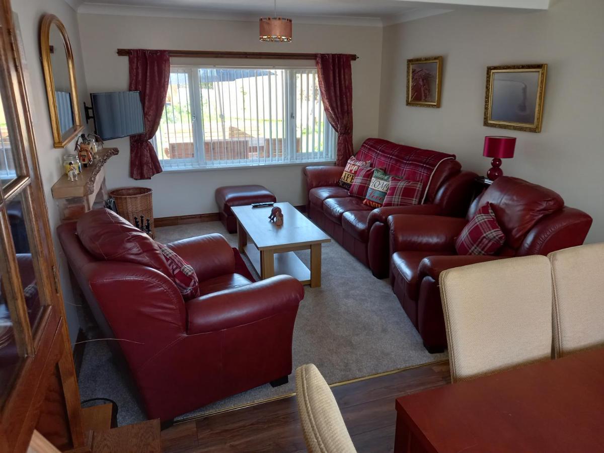 Pet Friendly Beautiful Detached Close To Spurn Point, Easington And Withersea *