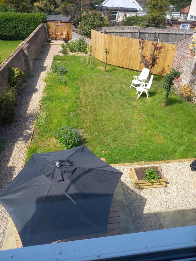 Pet Friendly Beautiful Detached Close To Spurn Point, Easington And Withersea Holiday home *